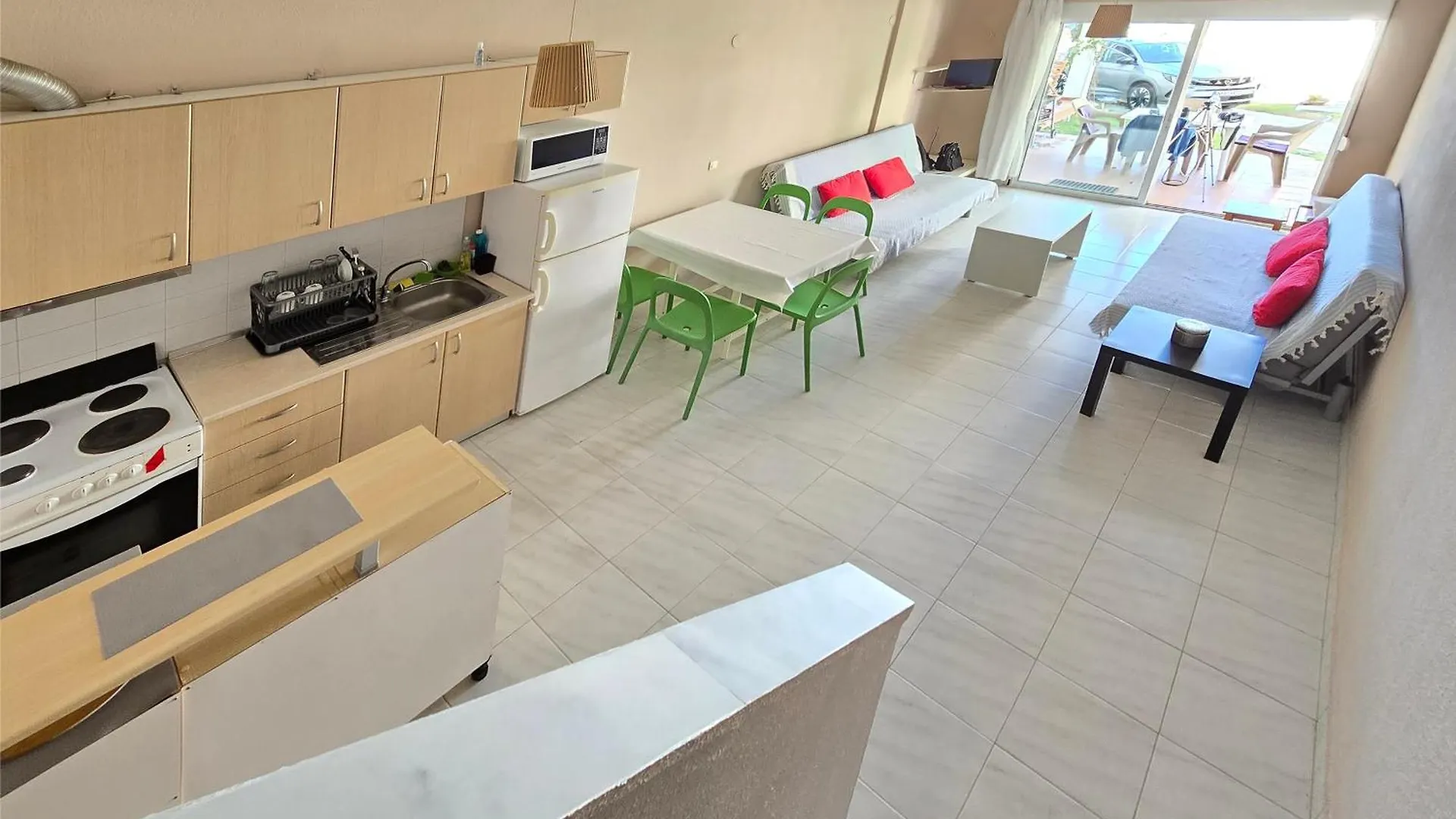 2 Bedroom Apartment 50 Meters From The Beach Siviri